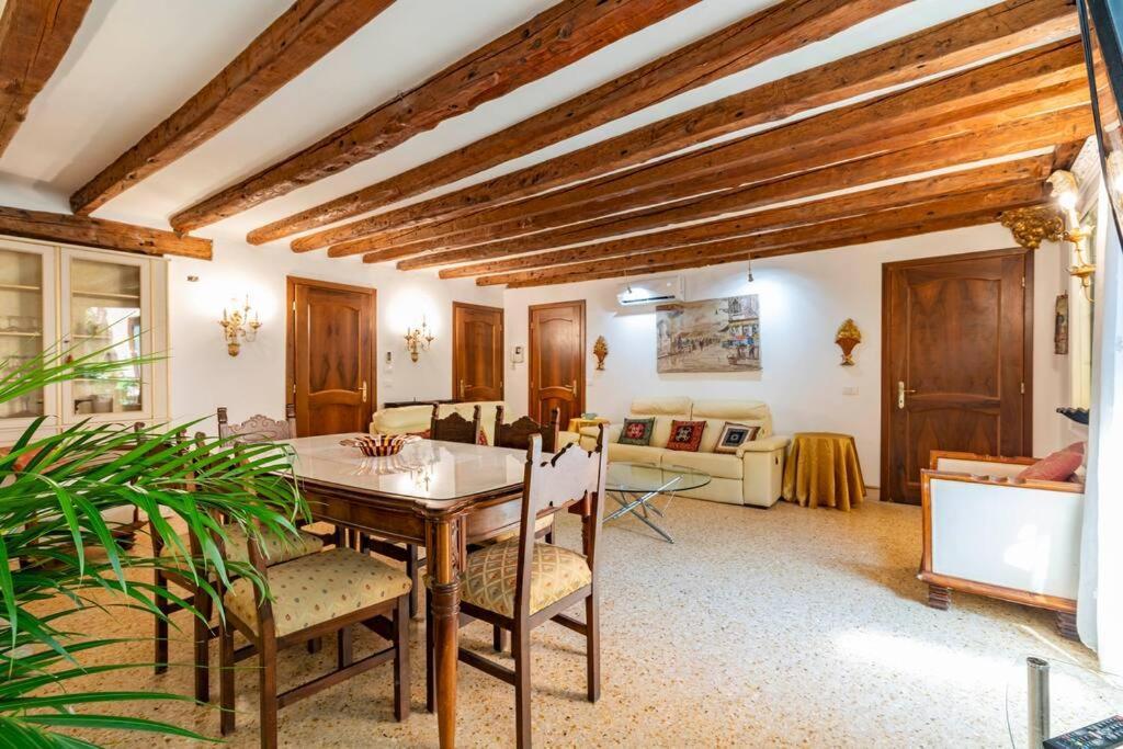 Апартаменты Ca' Mandorla 027042Loc09523 Венеция Экстерьер фото